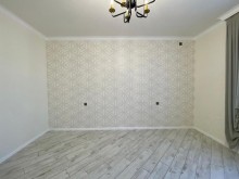 Merdekanda Bravo marketde 7-8 deqiqe avtomobil yolu olan villa, -12