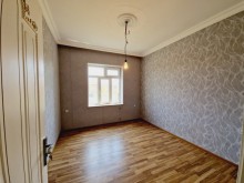 Xırdalanda milyonerler məhəlləsində 2 mertebeli ev satilir, -8