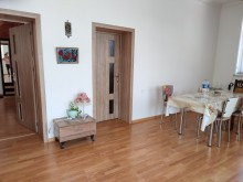 Novxanı bağlar massivində prestijli yerdə 2 mərtəbəli Yeni tikili  Bağ evi, -6