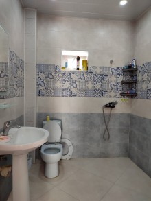 Novxanı bağlar massivində prestijli yerdə 2 mərtəbəli Yeni tikili  Bağ evi, -7