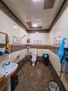 Shuvalanda heyet evi satilir, emlak sahibinden haci movlan baglarinda, -10
