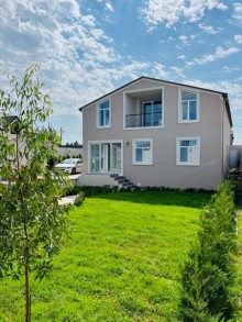 Merdekanda yeni qosa qala terefde hovuzlu villa, -3