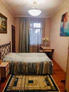 merdekanda bag evleri massivinde 24 sotda hovuzlu villa satilir, -15
