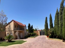 merdekanda bag evleri massivinde 24 sotda hovuzlu villa satilir, -17