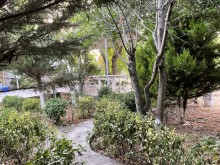 novxani aquapark, novxani hotel ve novxani cimerliyine 10 deqiqe yolu olan bag evi satilir, -2