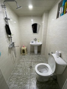 novxani aquapark, novxani hotel ve novxani cimerliyine 10 deqiqe yolu olan bag evi satilir, -17