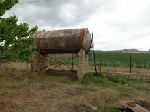 shamaxida torpaq satilir . təcili, -11
