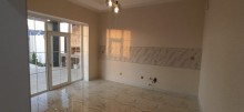 Villa merdekan Bravo marketden cem markete geden yolun ustunde ucuz qiymete bag evi, -17