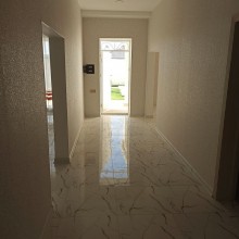 Villa merdekan Bravo marketden cem markete geden yolun ustunde ucuz qiymete bag evi, -18