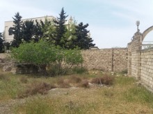 merdekanda torpaq sahesi 11 sot qaranqus terefde, -12