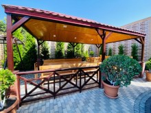 Merdekanda bag evi 12 sot ərazidə əşyalı satılır, -2