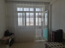 yasamalda qismet terefde evler 2 otaqli ev, -4