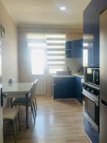 yasamalda alabali bagcasina yaxin 3 otaqli menzil satilir., -3