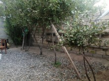 xirdalanda 1 mertebeli ev satilir, -3