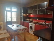 xirdalanda 1 mertebeli ev satilir, -5