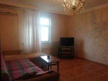 xirdalanda 1 mertebeli ev satilir, -8
