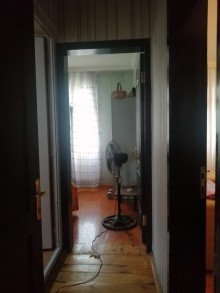 xirdalanda 1 mertebeli ev satilir, -12