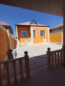 zabratda 4 otaq heyet evi satilir, -1
