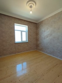 zabratda 4 otaq heyet evi satilir, -2
