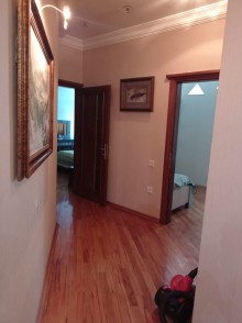 azadliqda 4 otaqli yeni binada menzil satilir, -14