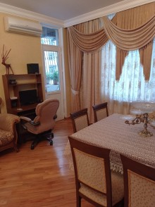 azadliqda 4 otaqli yeni binada menzil satilir, -17