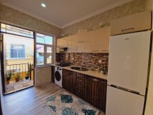 xirdalanda avtobus dayancagina yaxin heyet evi almaq, -6