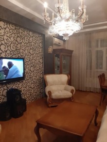 6-ci mikrorayonda satilan evler, -3