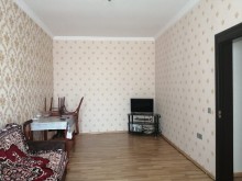 xirdalanda 2 nomreli mekteb terefde heyet evi, -8
