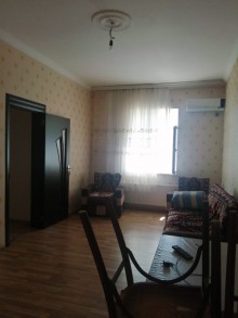 xirdalanda 2 nomreli mekteb terefde heyet evi, -9