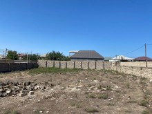 makaronnudan uzu Qalaya gedende sag terefde sag terefde 6 sot torpaq almaq, -1