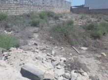 Min Bir Gecə restoranının yaxınlığında torpaq almaq, -6
