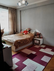 Satılır Yeni Tikili N.Nərimanov rayonu. Azinkonun binasi, -3