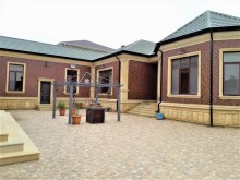 Şüvalan Parkdan dəniz yolunda 1 mərtəbəli qapalı hovuzlu və əşyalı villa satılır, -1