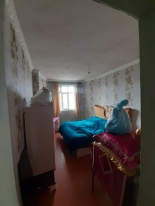 kurdaxanida ag eve yaxin 5 otaqli bag evi satilir, -6