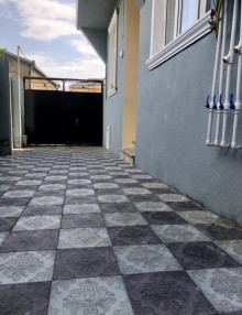 Nazli petrolun yaxinliqinda 2 mertebeli heyet evi, -3