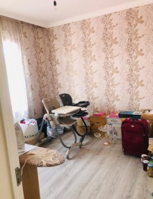 Nazli petrolun yaxinliqinda 2 mertebeli heyet evi, -13