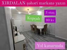Xirdalanda 7 mərtəbəli, qazlı, liftli və çıxarışlı binanada 3 otaqli menzil, -2