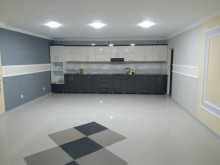 Daimi yaşamaq üçün münasib Şüvalan qəsəbəsində 3 mərtəbə monolit arakəsməli villa, -5