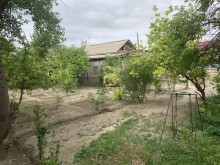 Naxçıvanda şəhərdə Trikotaj fabrikinin yanında Həyət evi, -2