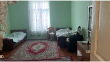 Naxçıvanda şəhərdə Trikotaj fabrikinin yanında Həyət evi, -17