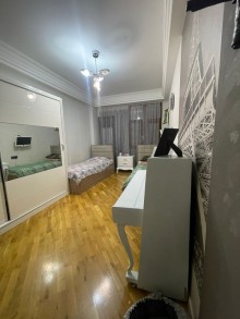 xetai metrosunda 3 taqli eshyali ela temrli menzil almaq, -10
