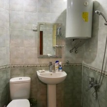 Nərimanov metrosu "Gitay Restoranın" yanı 2 otaqlı Əla təmirli Mənzil, -9