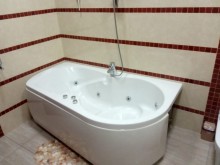 BIleceri qesbesinde Army market yaxinliginda 3 Mertebeli ev, -17