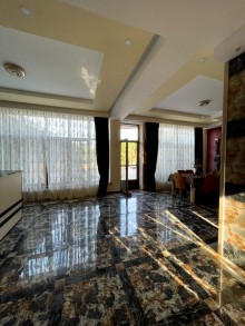 Suvelan Araz markete yaxin esyali ve hovuzlu bag evi satilir, -6