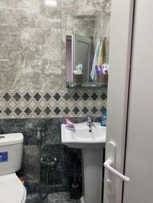 azadliq metrosu yaninda Köhnə Tikili almaq, -3