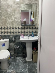 azadliq metrosu yaninda Köhnə Tikili almaq, -11