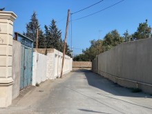 "Encirlik" marketi kecdikden sonra yolun sag terefinde 9 sot topraq, -5