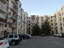 Xirdalanda AAAF-park yayayis kompleksinde 5/5 ci mertebesinde menzil, -1
