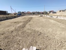 rayon zabrat mehemedli yolunun tam yola yaxin  ustunde 3 sot torpaq, -2