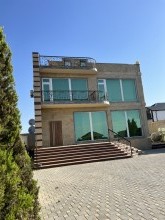 Badamdar 3 cu massivde yerleshen villa satilir, -3
